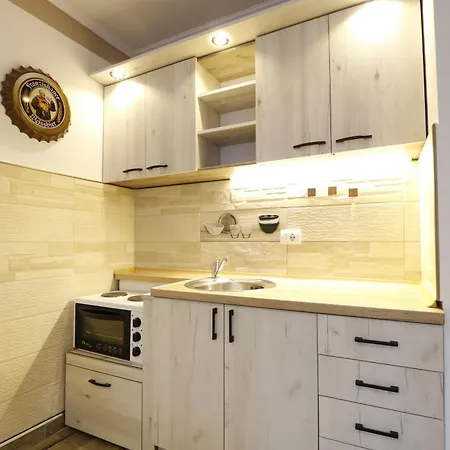 Apartman Valdez 2 *